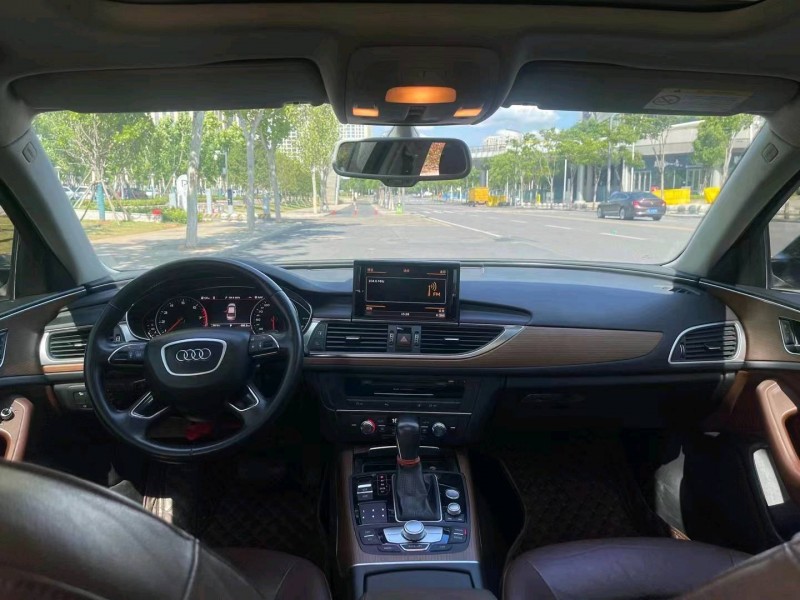 宜昌19年奥迪A6L7