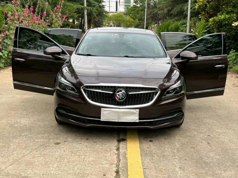 徐州18年别克君越8