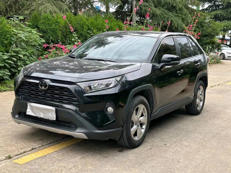 徐州21年丰田RAV42