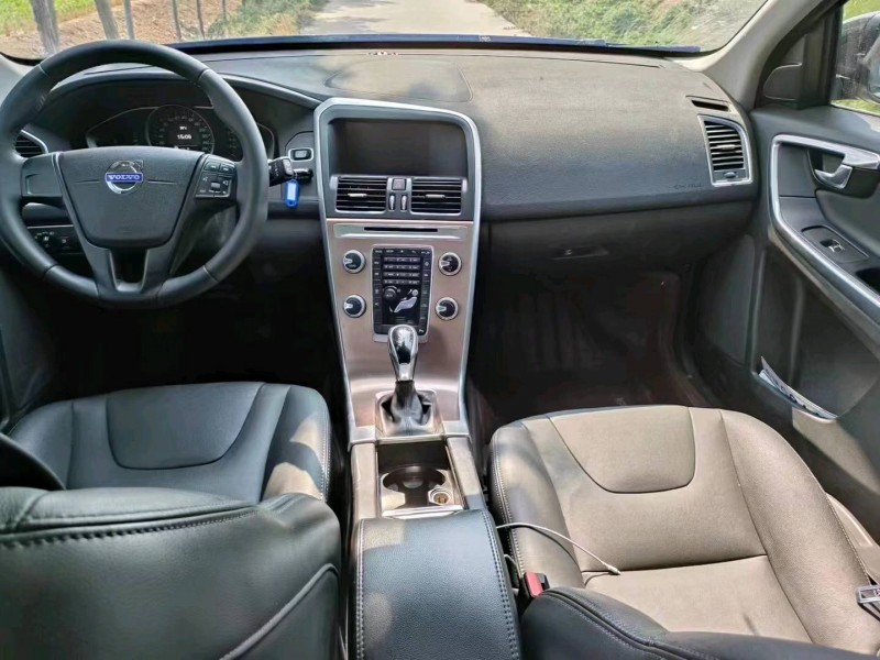枣庄17年沃尔沃XC606