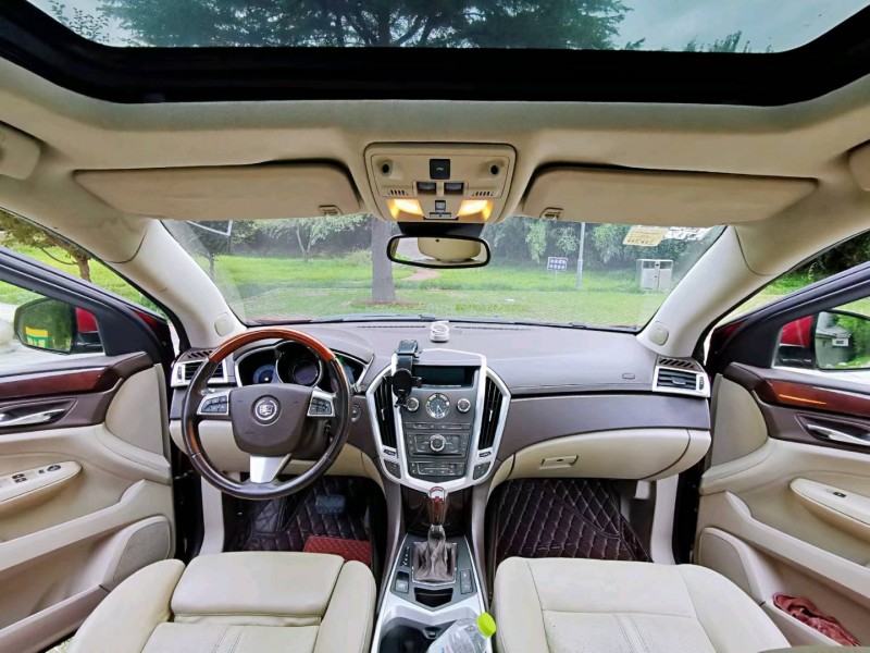 潍坊10年凯迪拉克SRX3