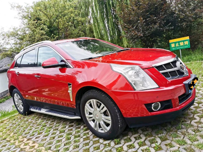 潍坊10年凯迪拉克SRX2