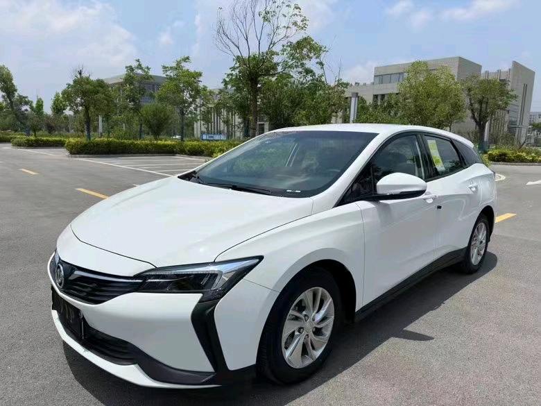 盐城23年别克微蓝2