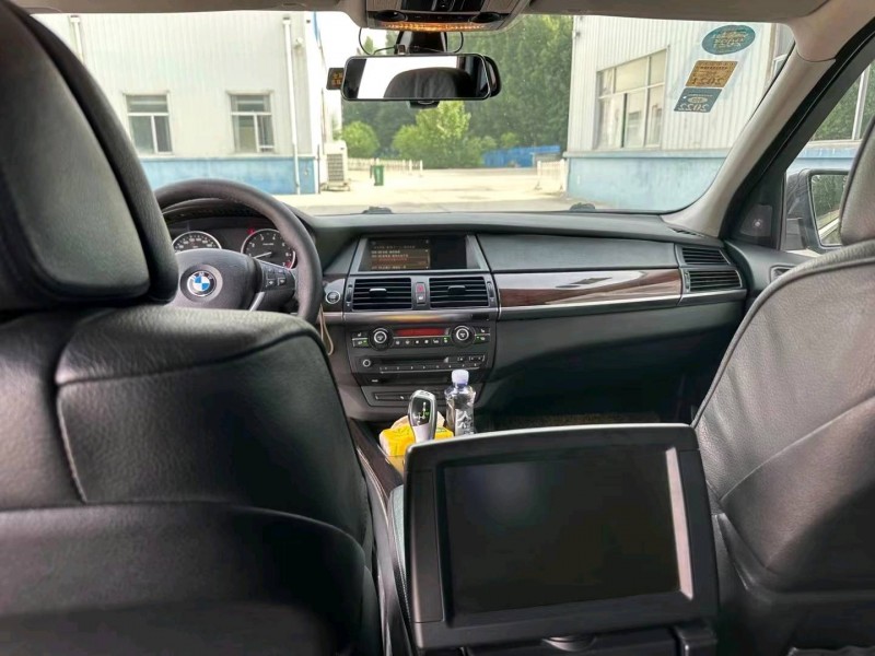 廊坊09年宝马X54