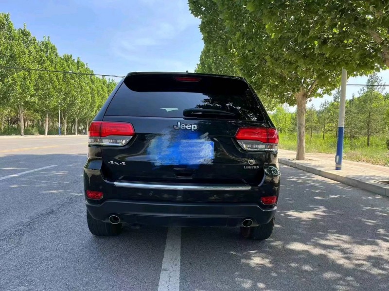 廊坊14年Jeep大切诺基9