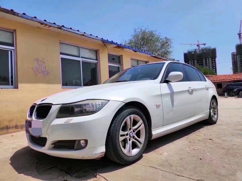 济南12年宝马3系3