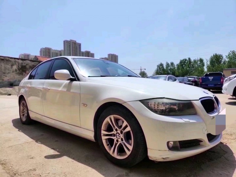 济南12年宝马3系4