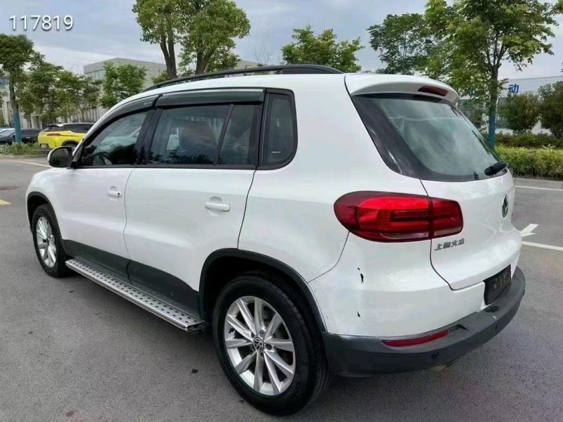 重庆16年大众途观3