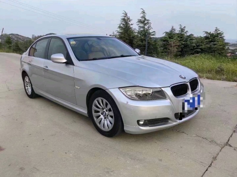 济南09年宝马3系3