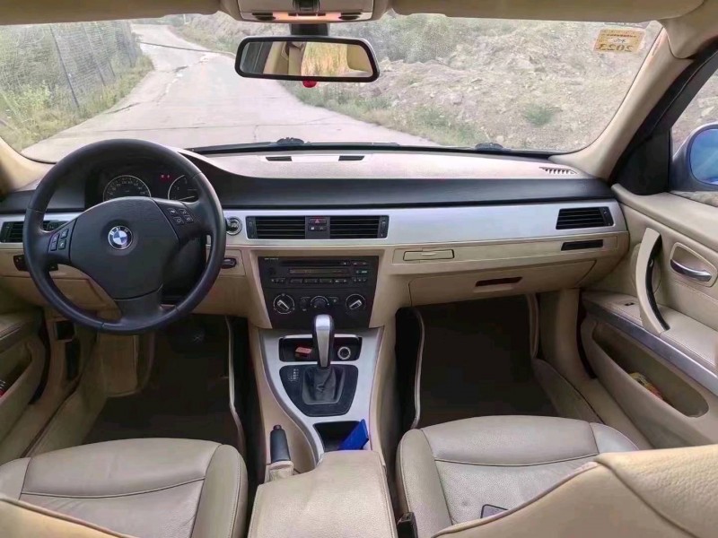 济南09年宝马3系7