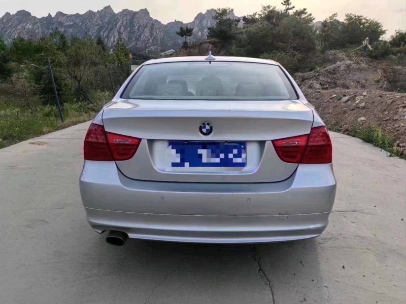 济南09年宝马3系9