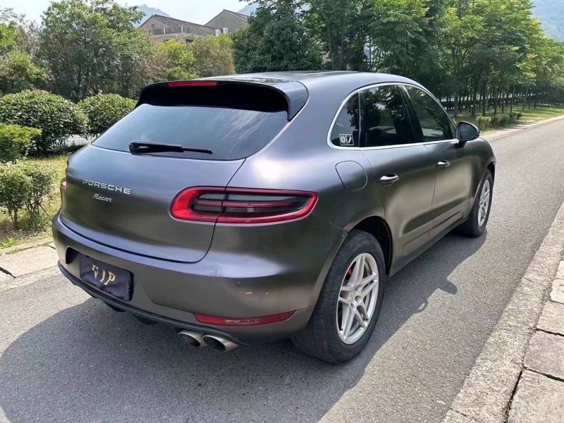 嘉兴17年保时捷Macan5
