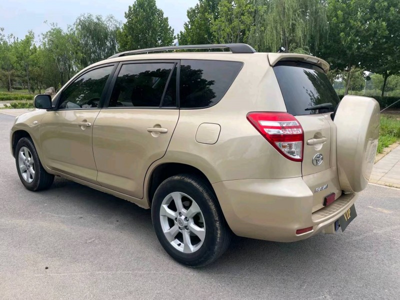 廊坊09年丰田RAV48