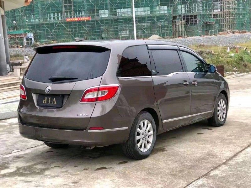 珠海13年别克GL84