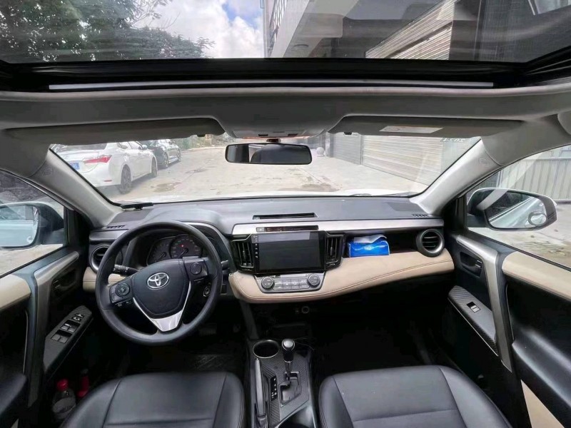 汕头16年丰田RAV45