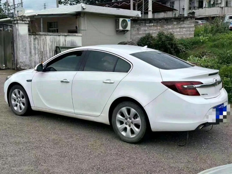 珠海14年别克君威6