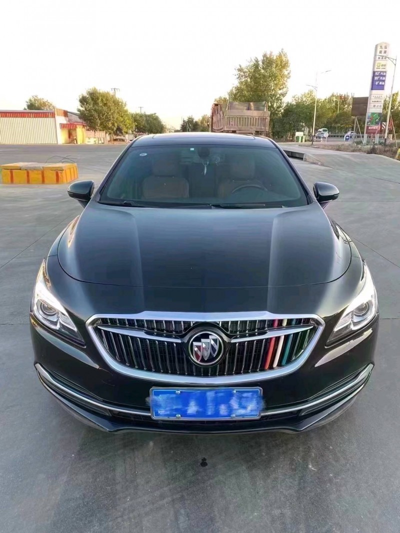 枣庄17年别克君越1