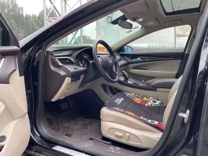 枣庄16年别克君越8