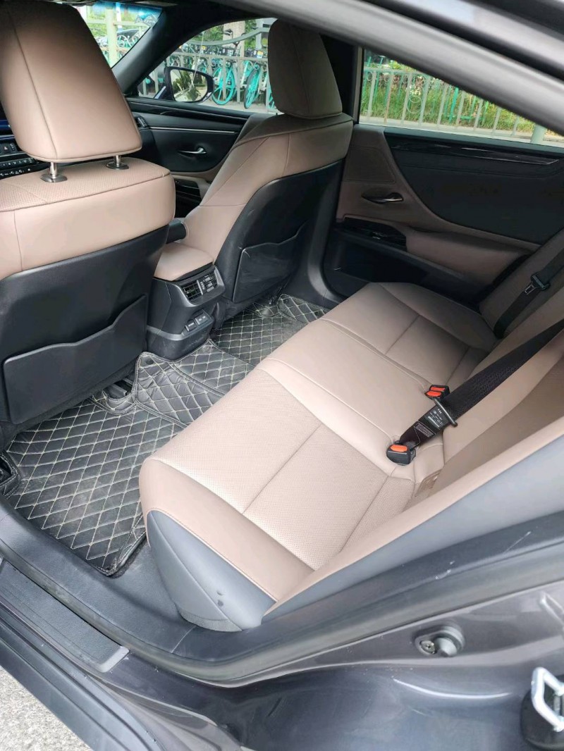 淮南22年雷克萨斯ES6