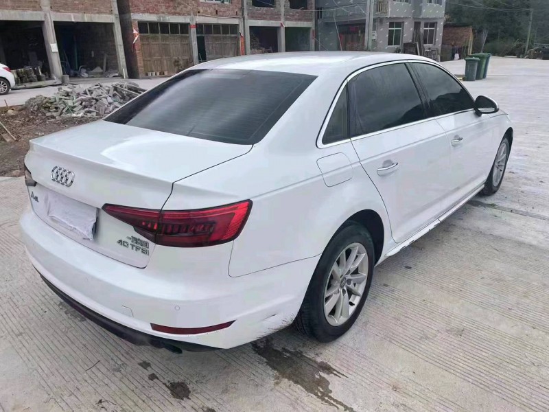 嘉兴17年奥迪A4L4