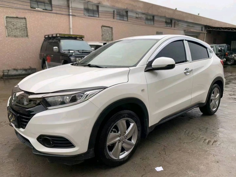 东莞21年本田缤智3