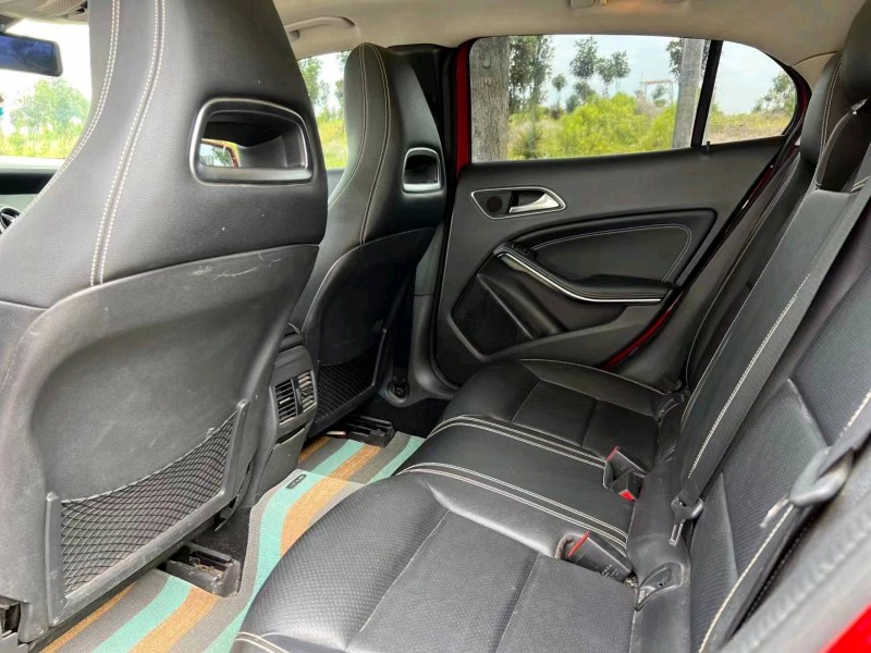 淮南15年奔驰GLA6