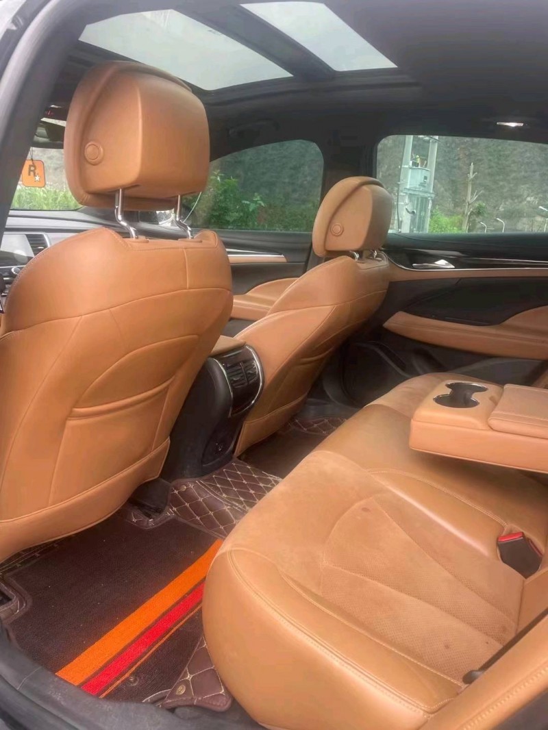 石家庄16年别克君越5