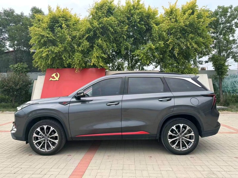 天津22年长安汽车CS757