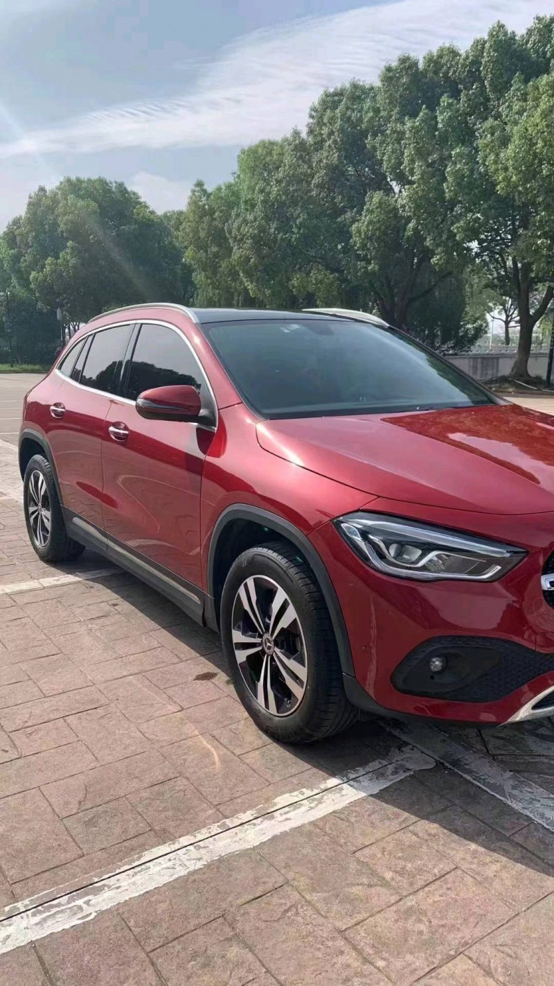 苏州21年奔驰GLA3