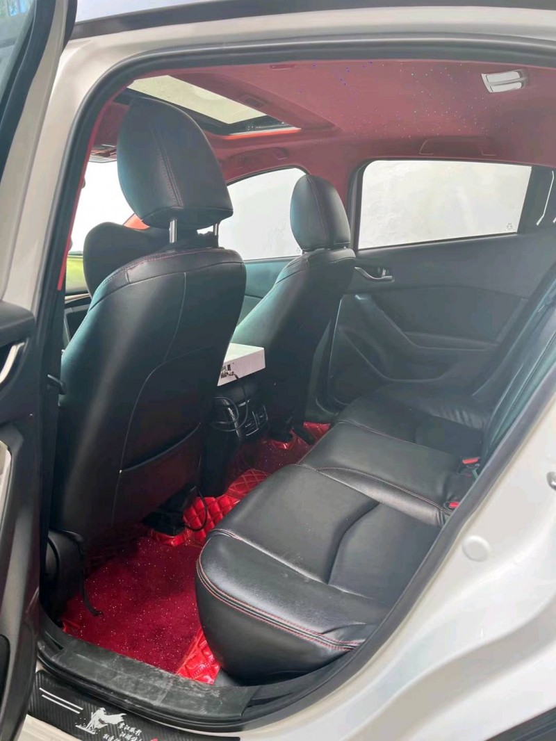 淮南18年马自达昂克赛拉5