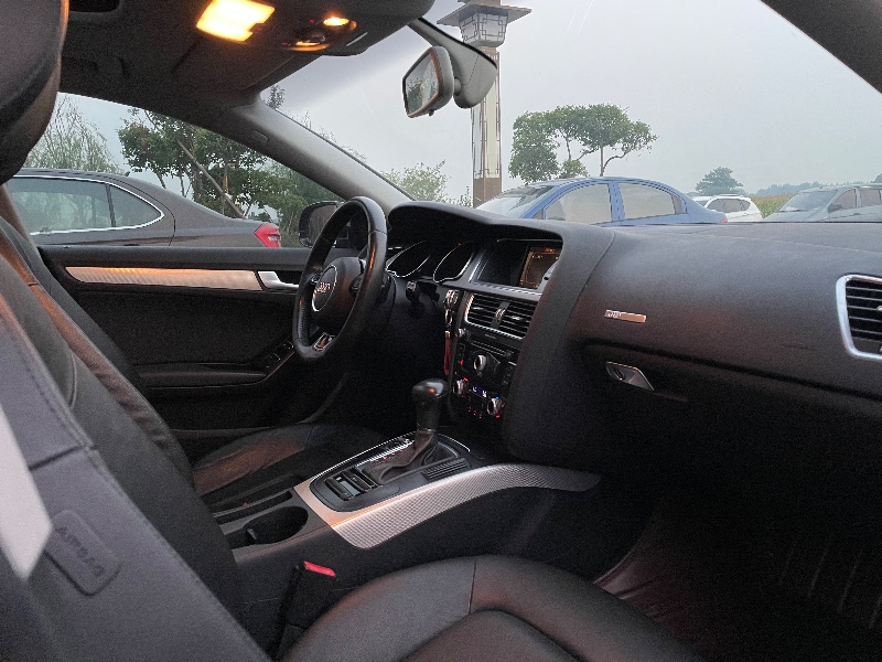 淄博14年奥迪A58