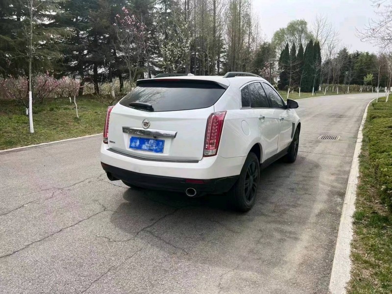 东营14年凯迪拉克SRX6