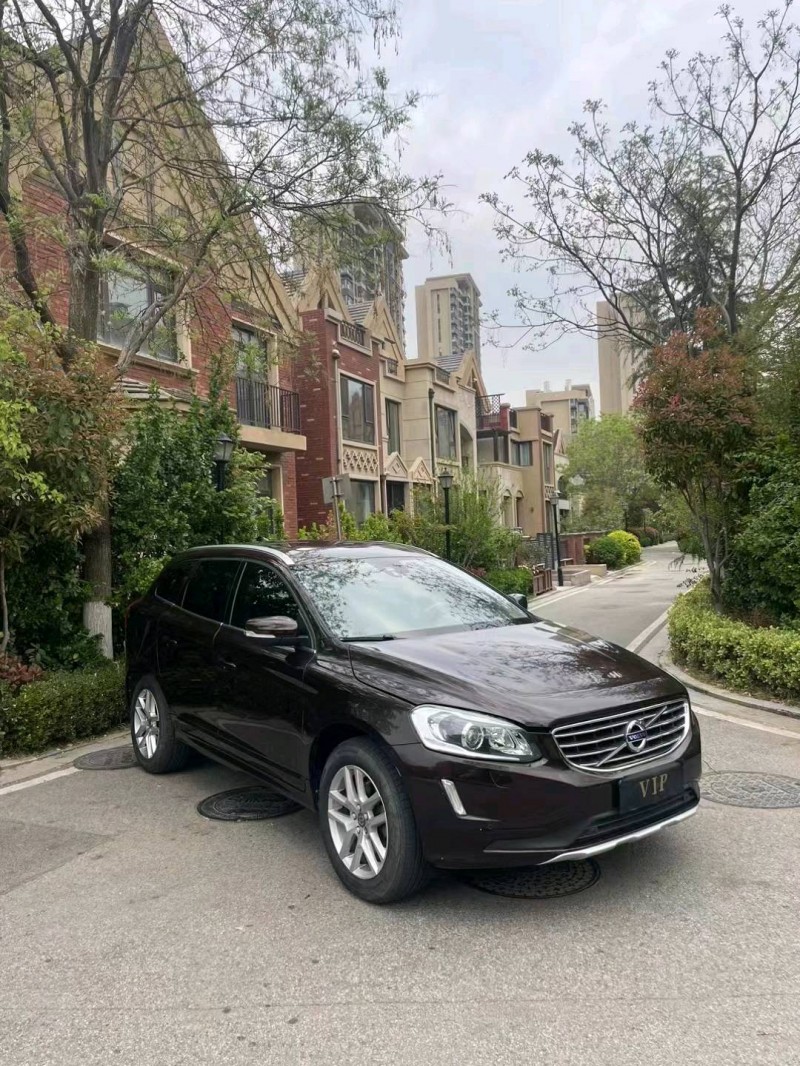 东营16年沃尔沃XC602