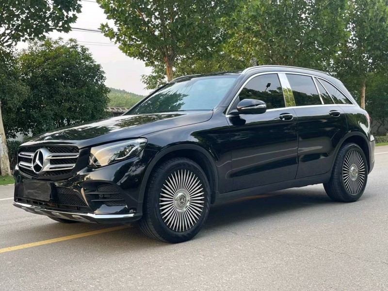 徐州17年奔驰GLC3