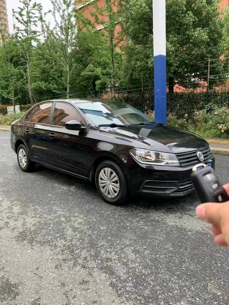 淮南18年大众桑塔纳2