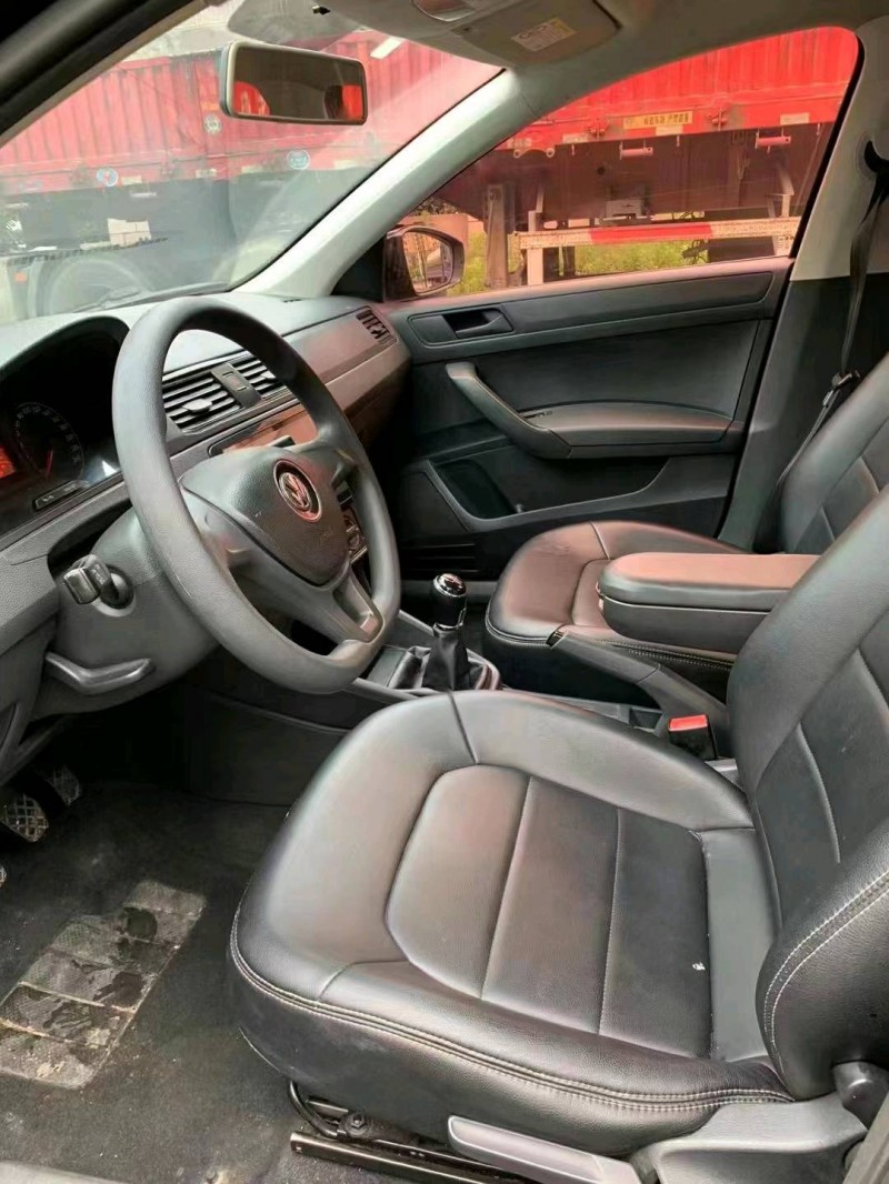 淮南18年大众桑塔纳4