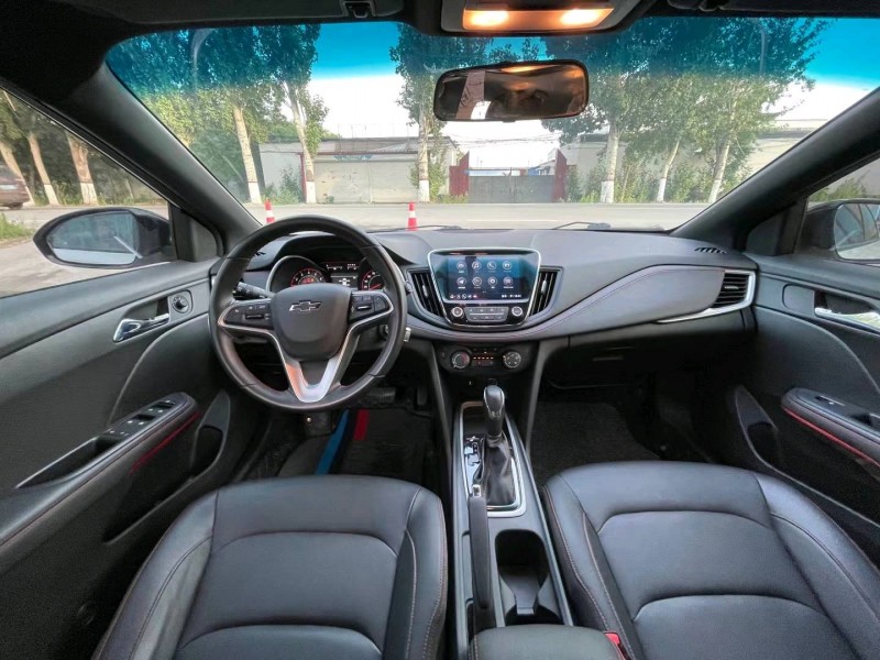 保定21年雪佛兰科鲁泽4