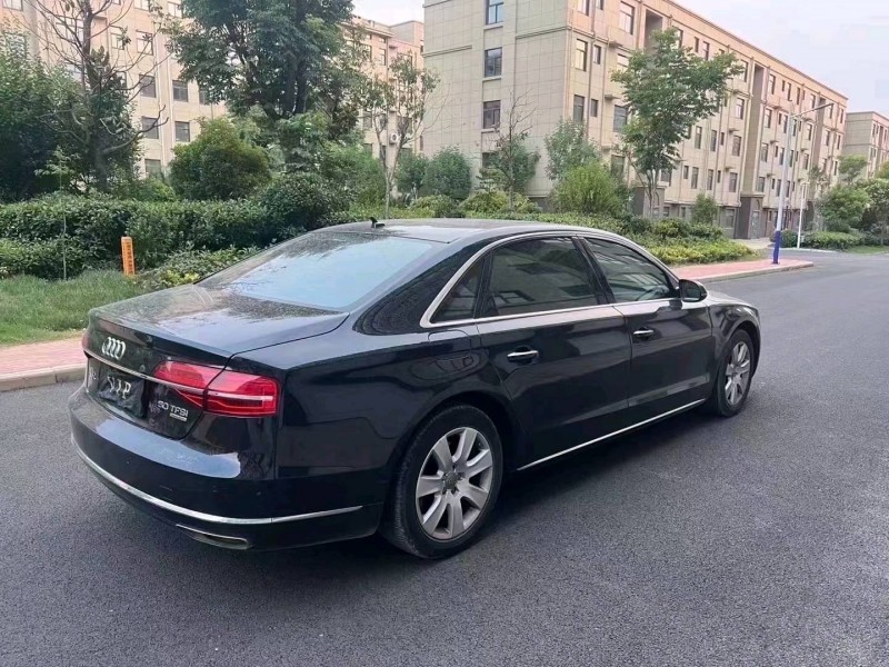 枣庄15年奥迪A8L8