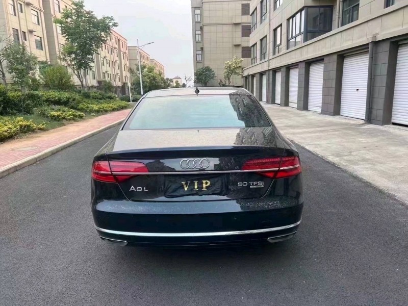 枣庄15年奥迪A8L9