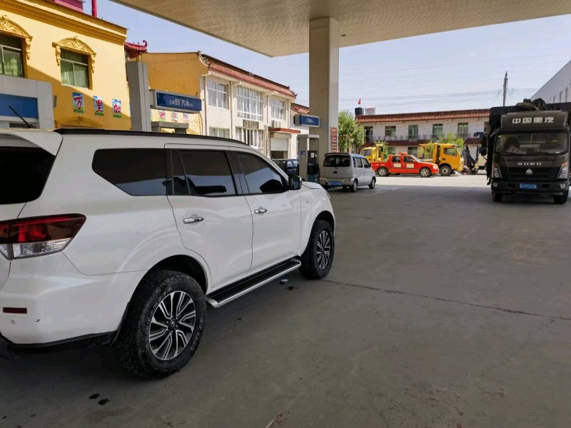 保定19年日产途达5