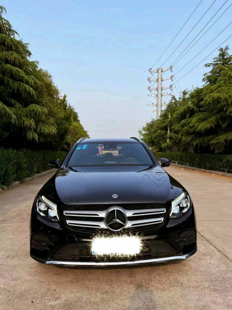 济南18年奔驰GLC1