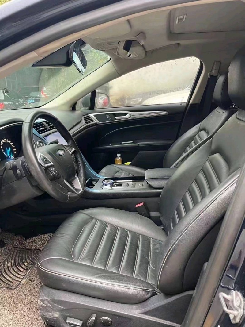 珠海17年福特蒙迪欧3