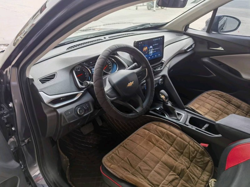 保定20年雪佛兰沃兰多5