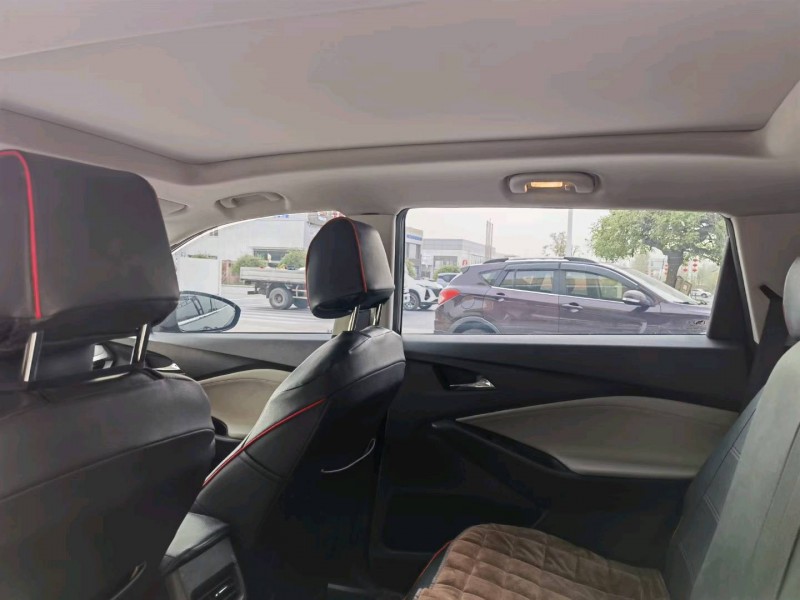 保定20年雪佛兰沃兰多7