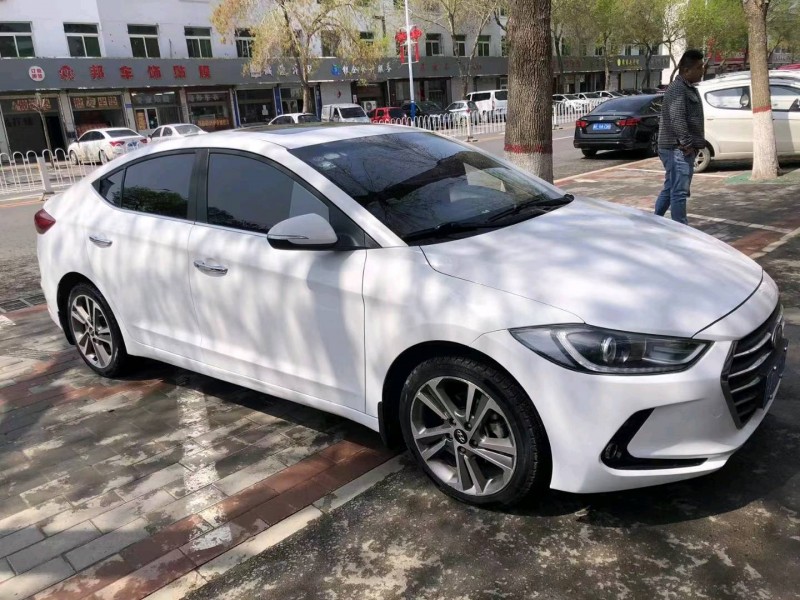 保定17年现代领动3