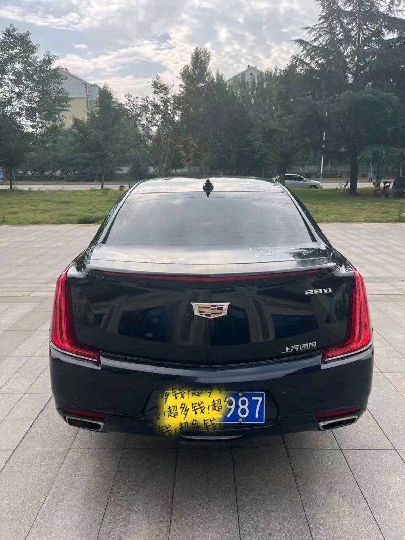 枣庄18年凯迪拉克XTS9