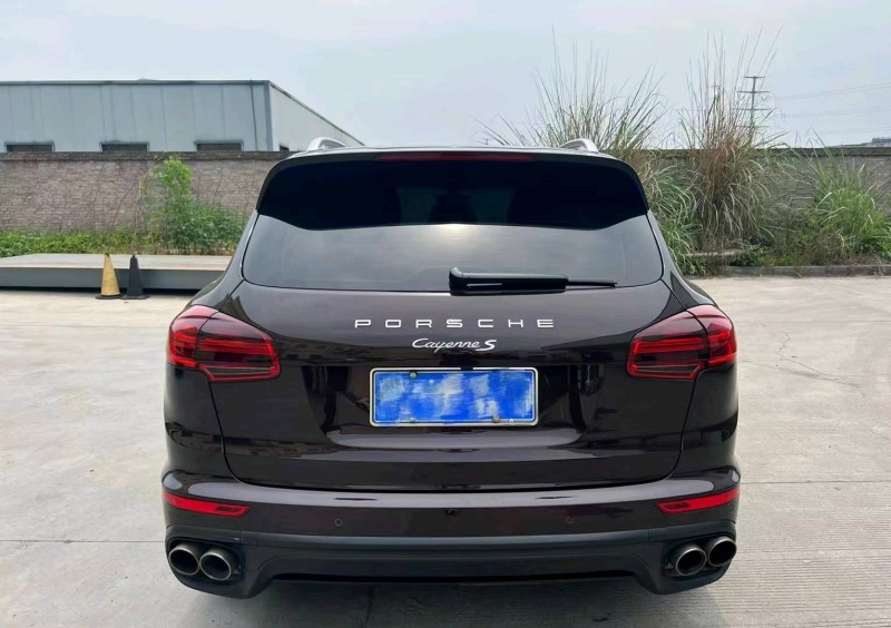 宜昌17年保时捷卡宴2