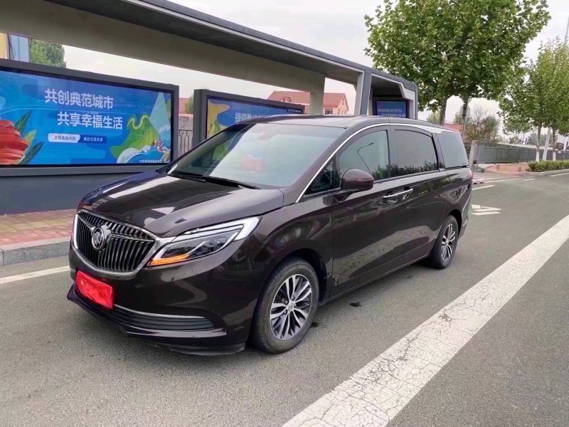 枣庄19年别克GL82