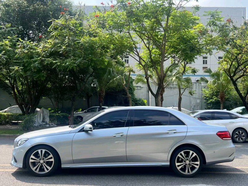 深圳14年奔驰E3