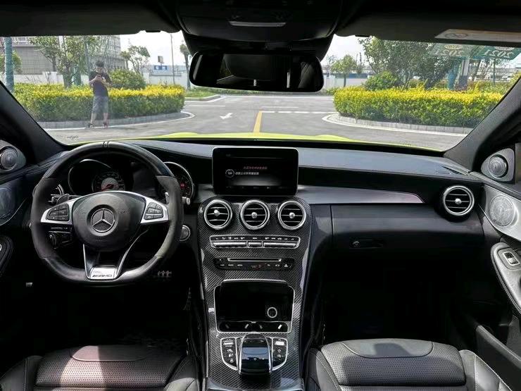 盐城19年奔驰AMG5